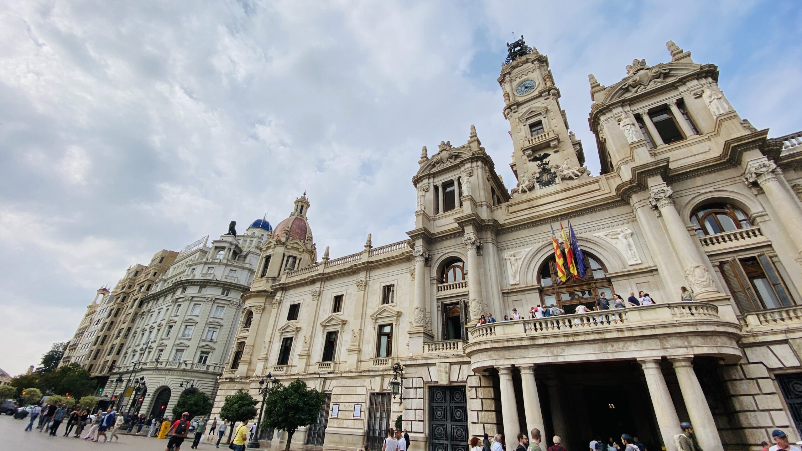 Mehr über den Artikel erfahren VALENCIA 360°