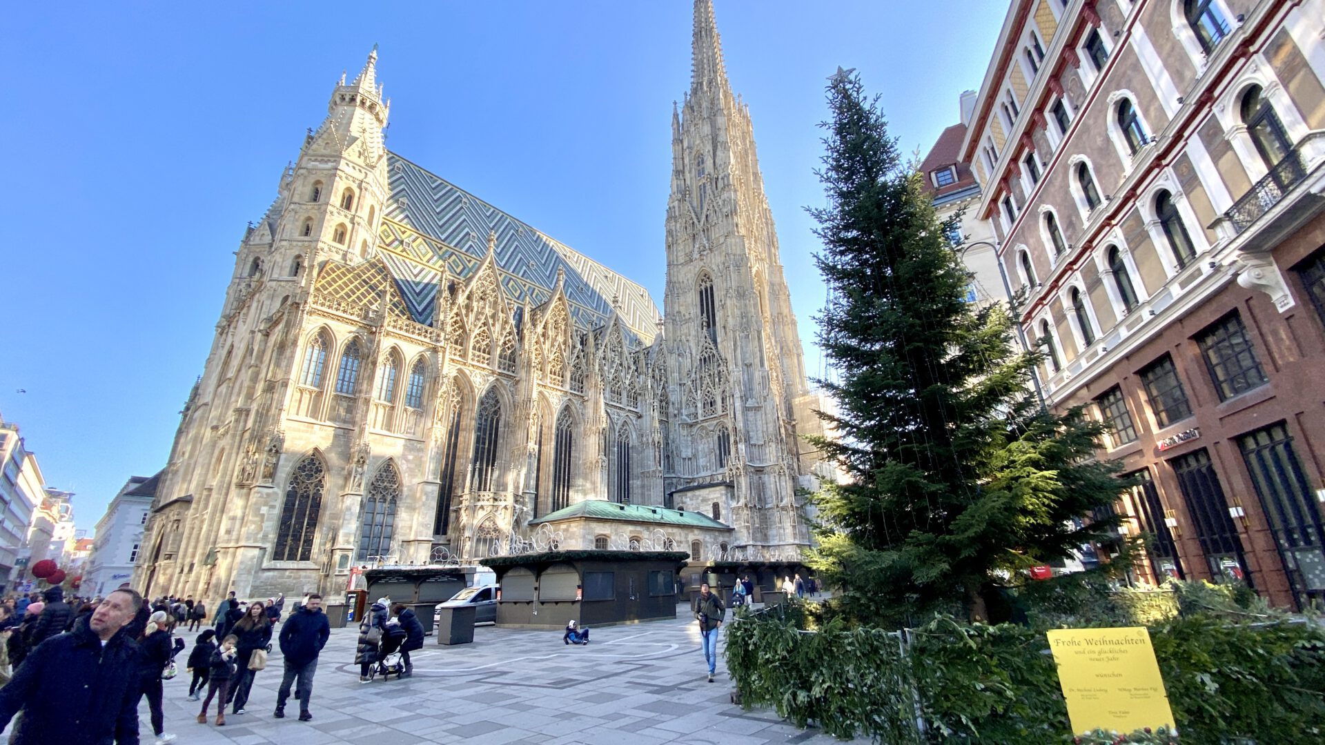 Mehr über den Artikel erfahren Wien in 360° – Stephansdom