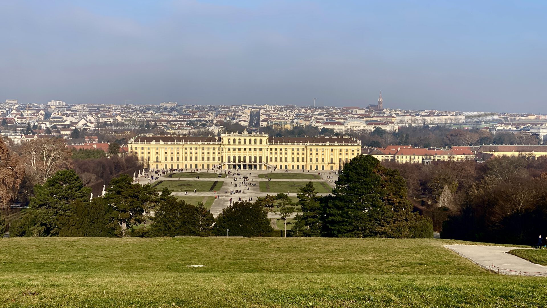 Mehr über den Artikel erfahren Wien in 360° – Schloss Schönbrunn