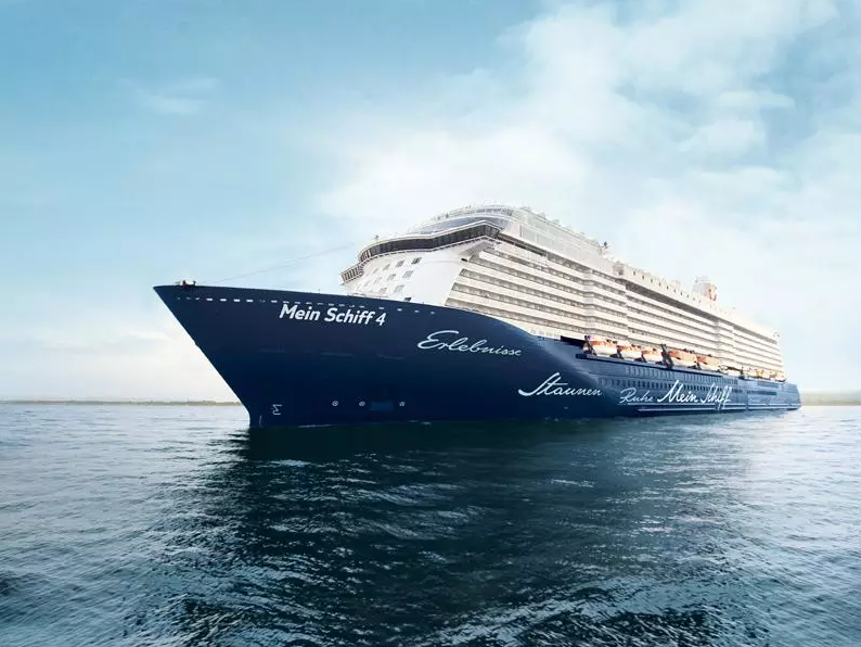 MeinSchiff 4